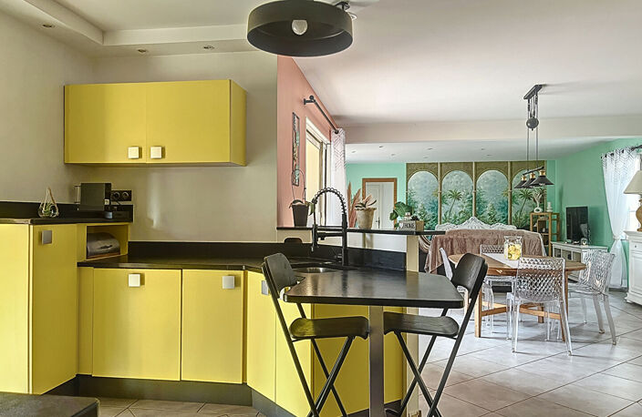 Maison Sorgues 136 m² — photo 3