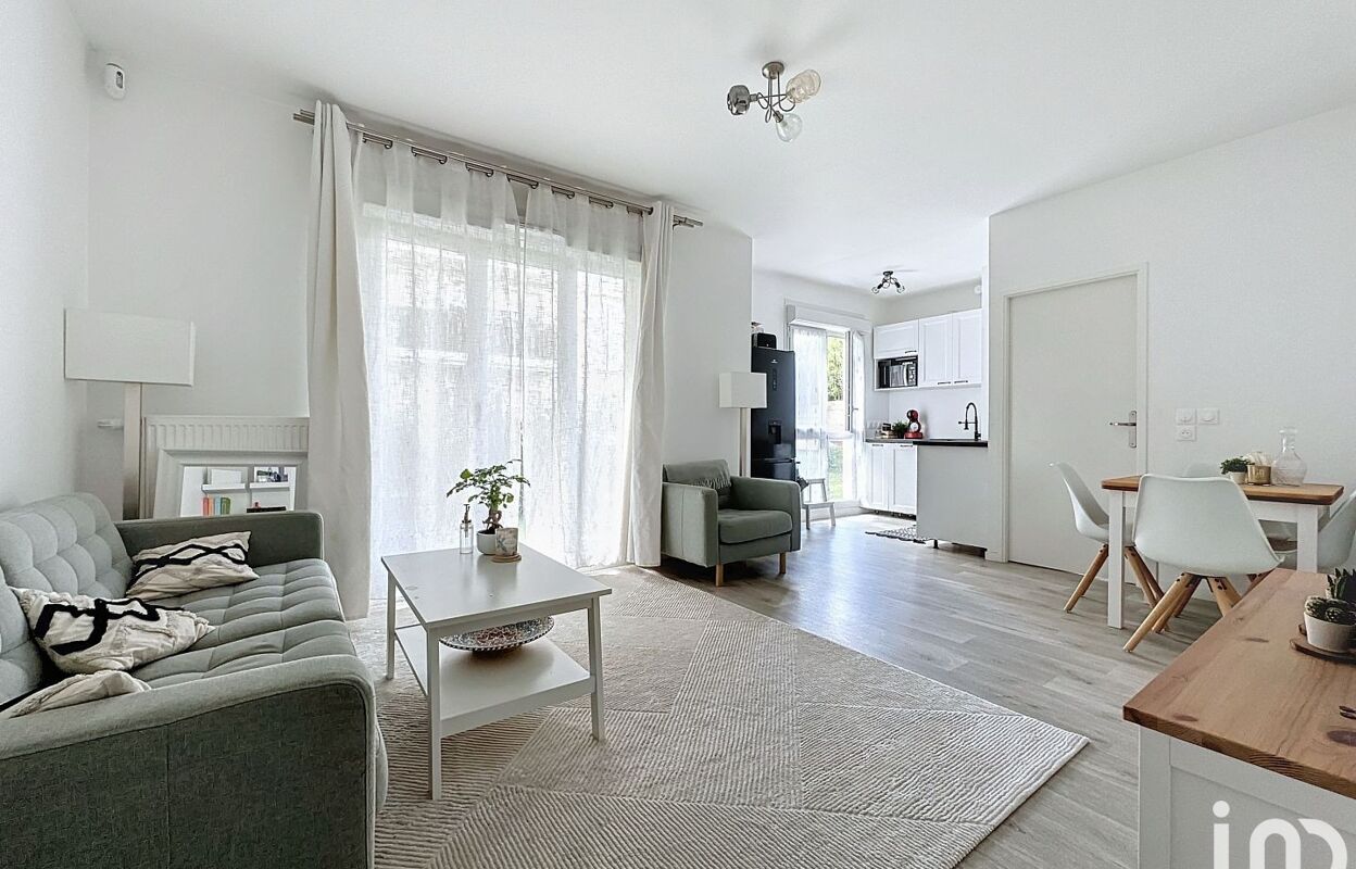 appartement 3 pièces 59 m2 à vendre à Le Blanc-Mesnil (93150)