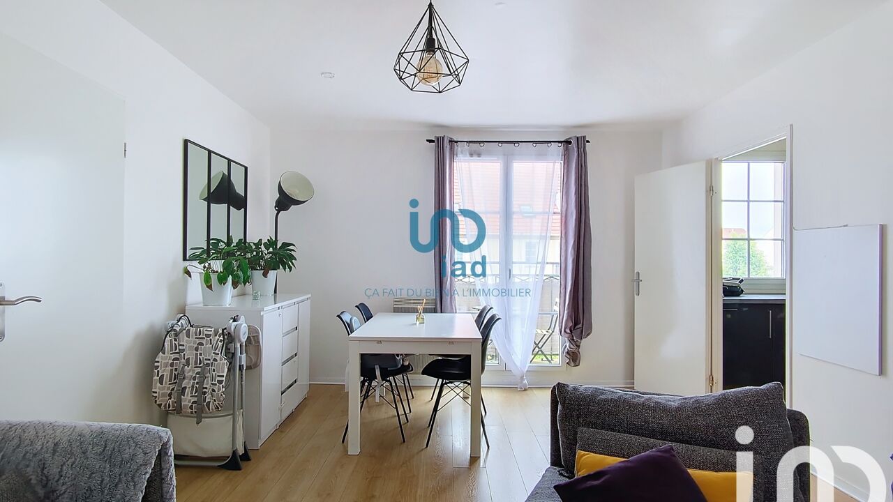 appartement 3 pièces 62 m2 à vendre à Fontenay-Trésigny (77610)