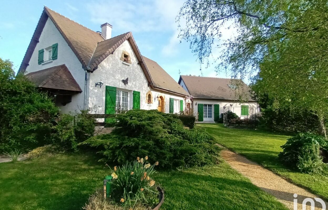 maison 10 pièces 230 m2 à vendre à Neuville-sur-Sarthe (72190)