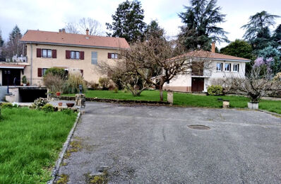 maison 4 pièces 300 m2 à vendre à Saint-Alban-de-Roche (38080)