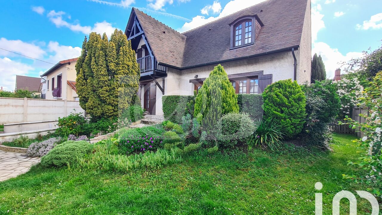 maison 7 pièces 165 m2 à vendre à Sainte-Geneviève-des-Bois (91700)