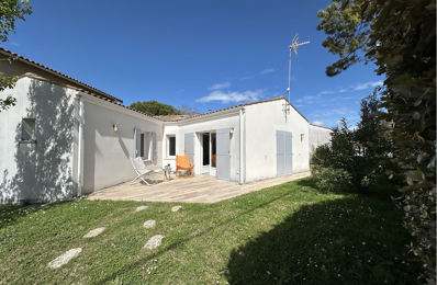 location de vacances maison 1 215 € / mois à proximité de Soulac-sur-Mer (33780)