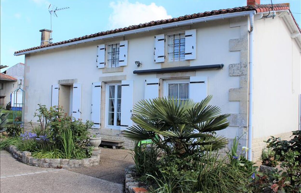 maison 4 pièces 86 m2 à vendre à Amuré (79210)