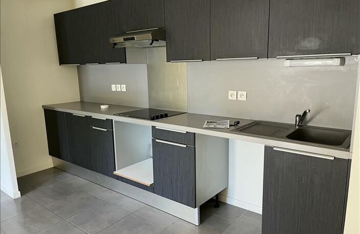 Vente appartement 3 pièces 65 m² Villenave-d'Ornon (33140) — photo 2