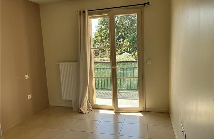 Vente appartement 3 pièces 65 m² Villenave-d'Ornon (33140) — photo 3