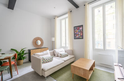 location appartement 800 € CC /mois à proximité de Marseille 7 (13007)