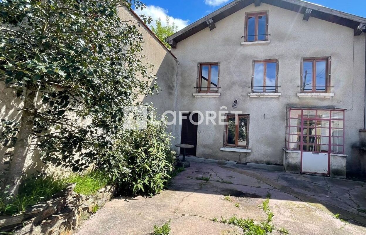 maison 5 pièces 94 m2 à vendre à Chazelles-sur-Lyon (42140)