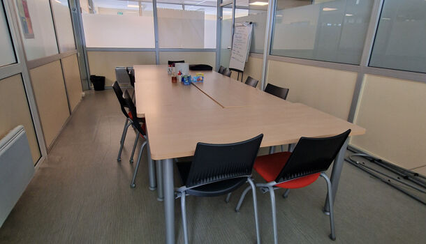 Local commercial  à louer Saintes 17100