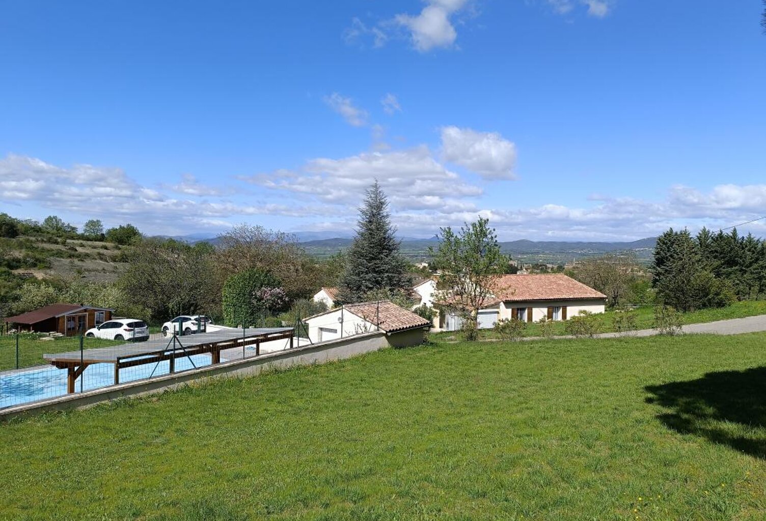 villa 4 chambres, piscine, grand terrain avec vue exceptionnelle — photo 1