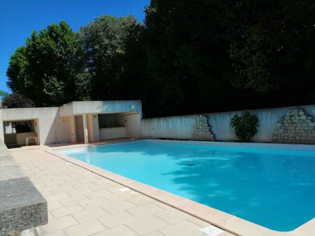 appartement duplex avec piscine — photo du bien