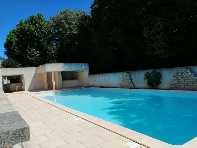 appartement duplex avec piscine — photo 1