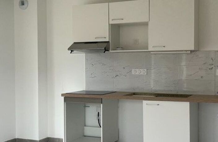 MAISON T3 AVEC JARDIN ET PARKING - EAUNES — photo 2