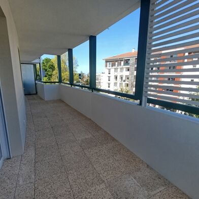 Appartement 3 pièces 218000 €