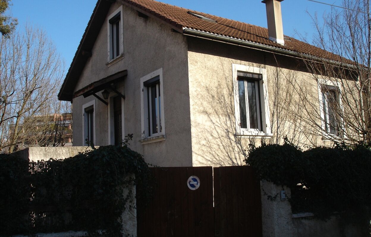 maison 4 pièces 97 m2 à vendre à Grenoble (38000)