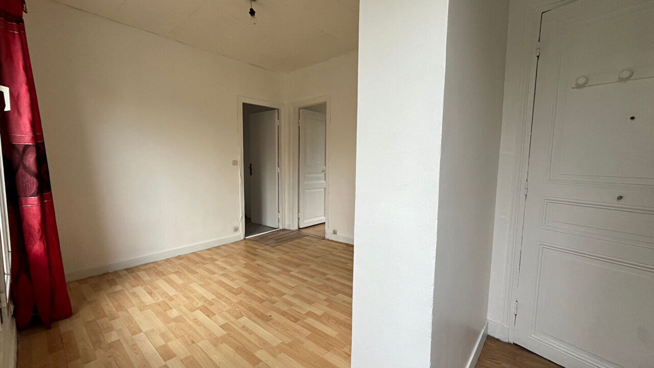 appartement 2 pièces 31 m2 à vendre à Saint-Denis (93200)
