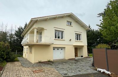vente maison 196 000 € à proximité de Sauvain (42990)
