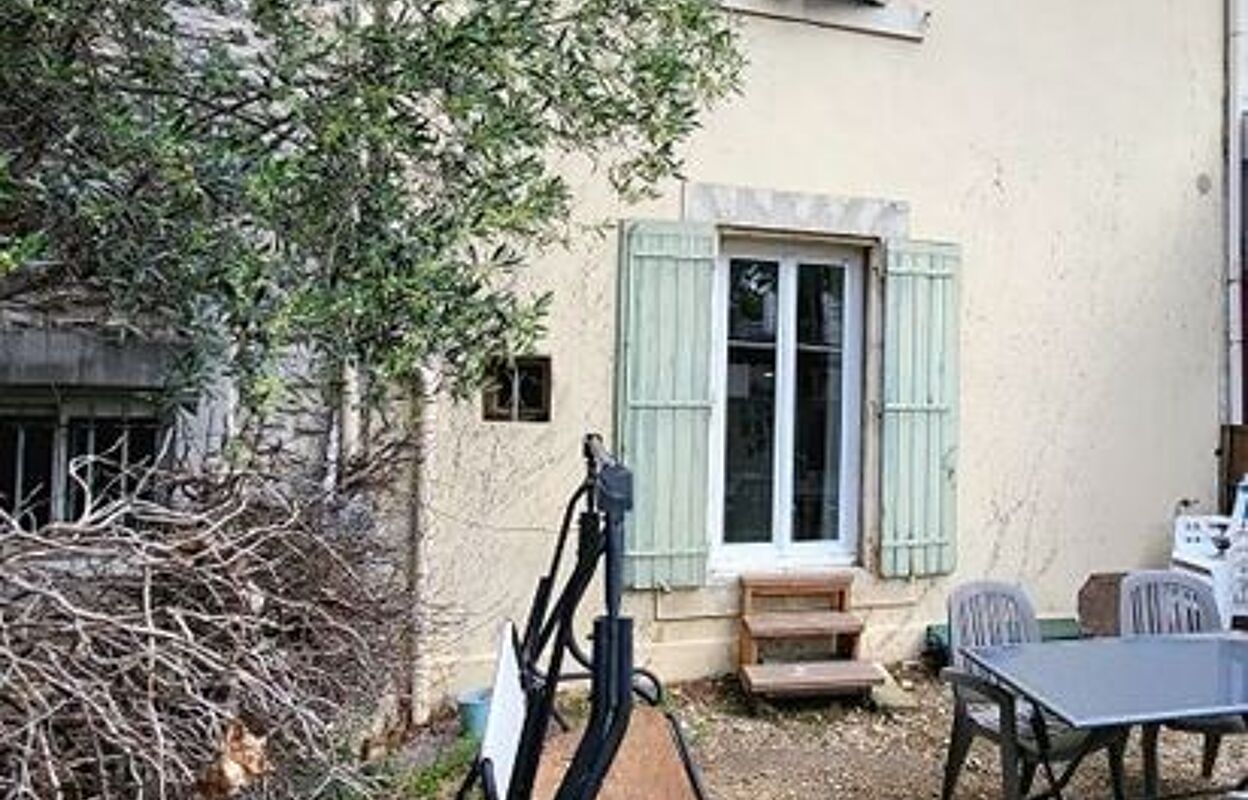 maison 4 pièces 90 m2 à vendre à Saint-Martin-de-Crau (13310)