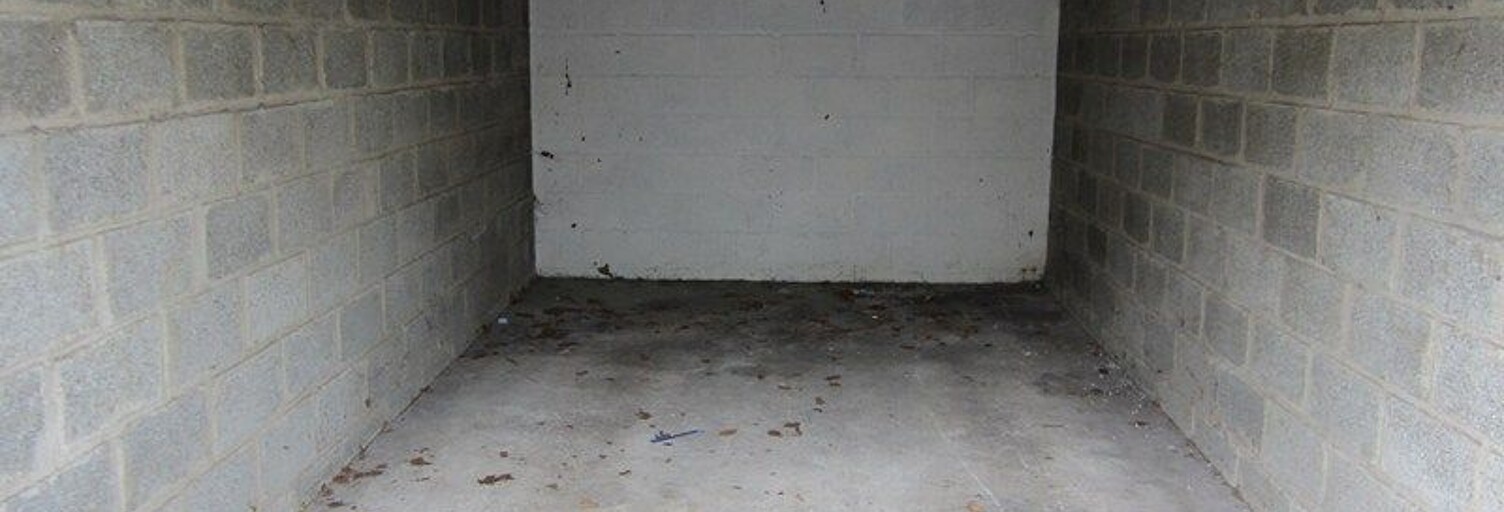 Garage  14 m² à louer à Évreux (27000)