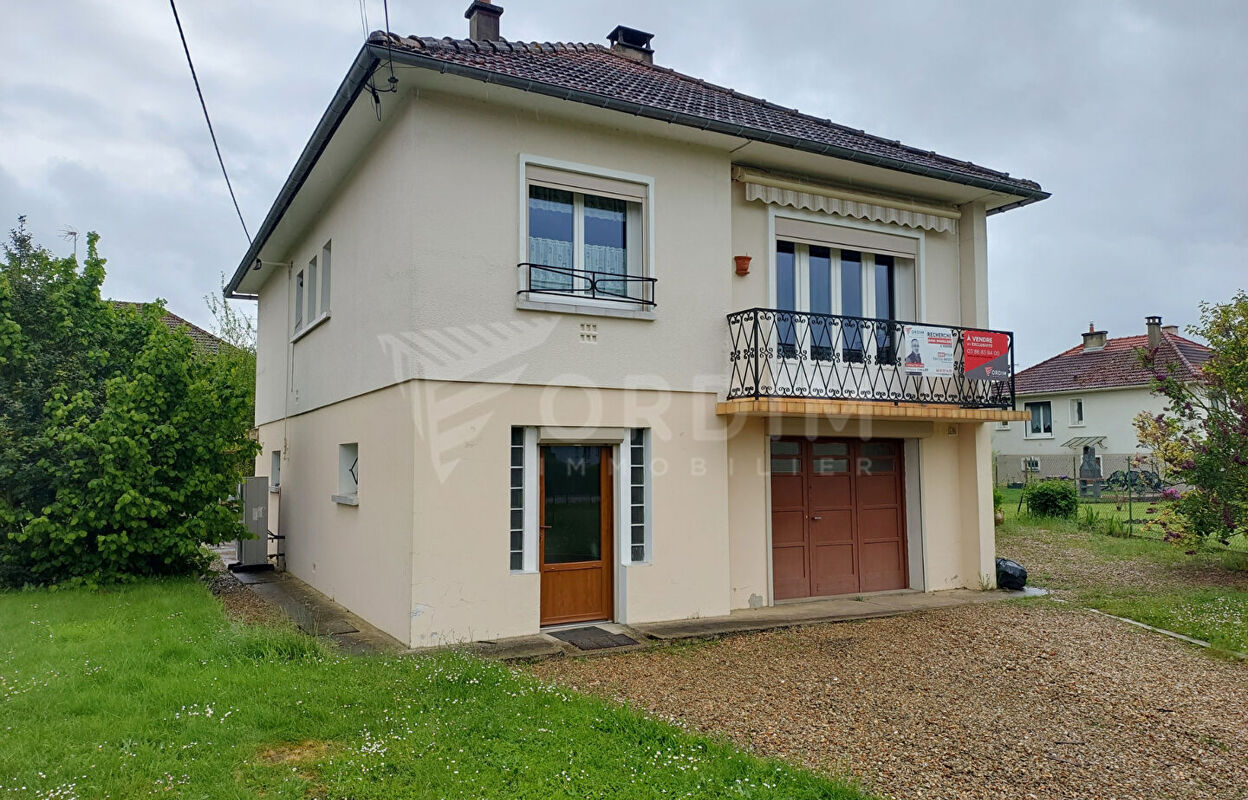 maison 4 pièces 78 m2 à vendre à Villeneuve-sur-Yonne (89500)