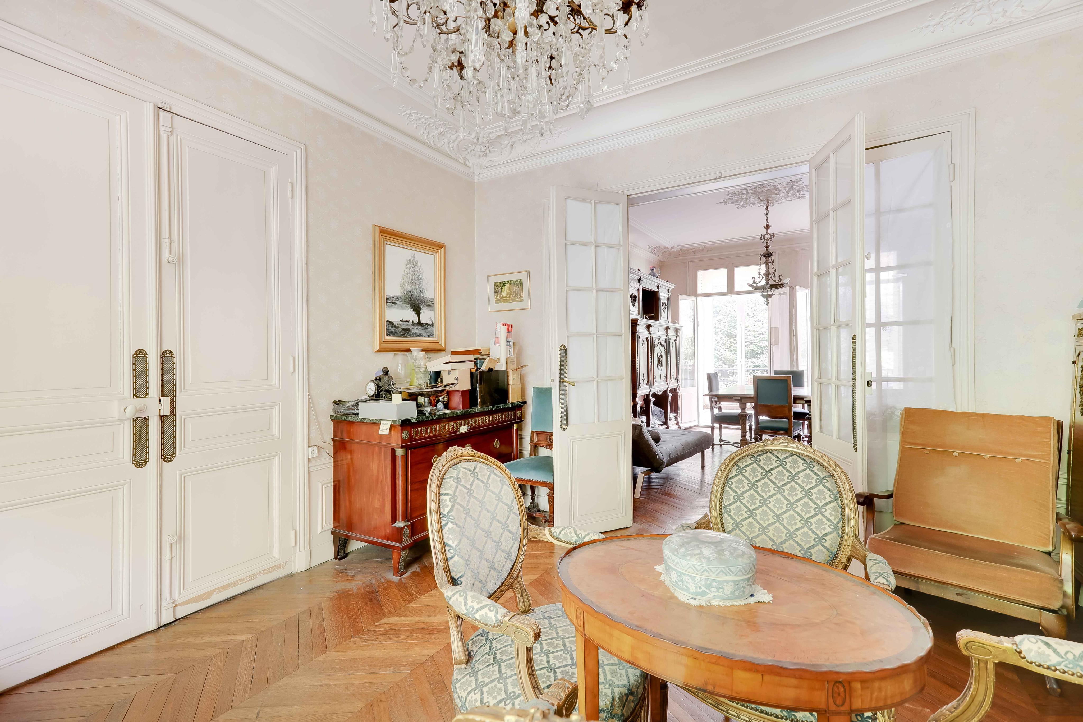 Maison 6 pièce(s) 170 m²à vendre Paris-14e-arrondissement