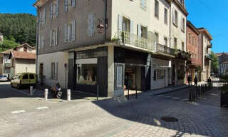 Immeuble  172 m² à vendre à Vals-les-Bains (07600)