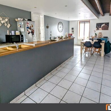 Maison 6 pièces 141 m²