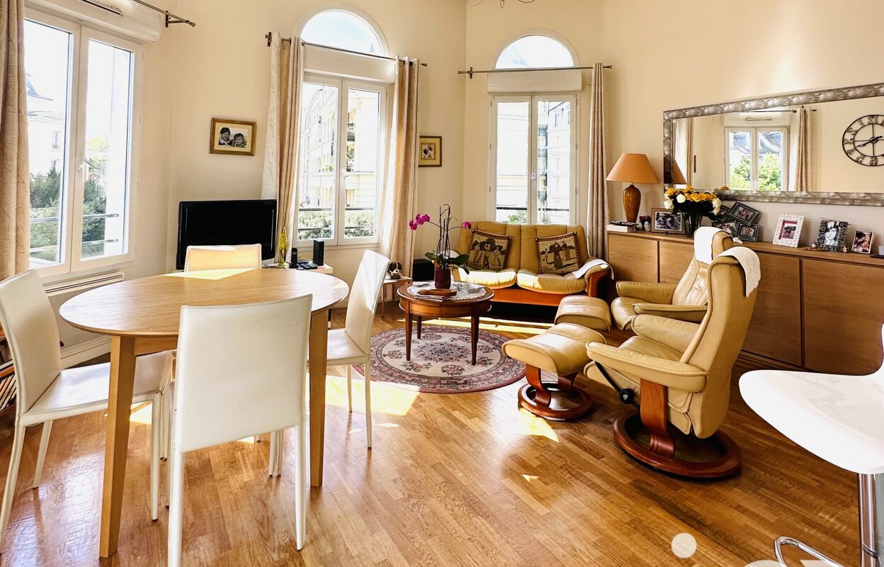 appartement 4 pièces 92 m2 à vendre à Le Plessis-Robinson (92350)