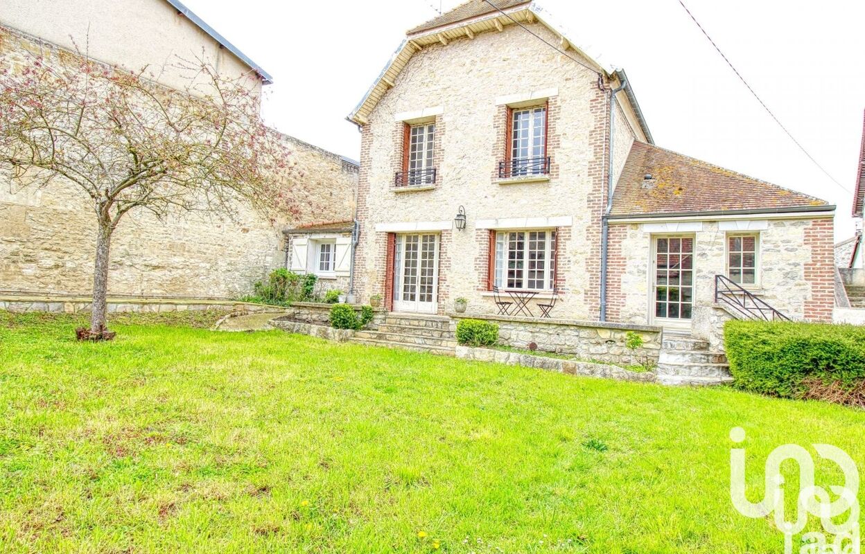 maison 5 pièces 109 m2 à vendre à Chaumont-en-Vexin (60240)