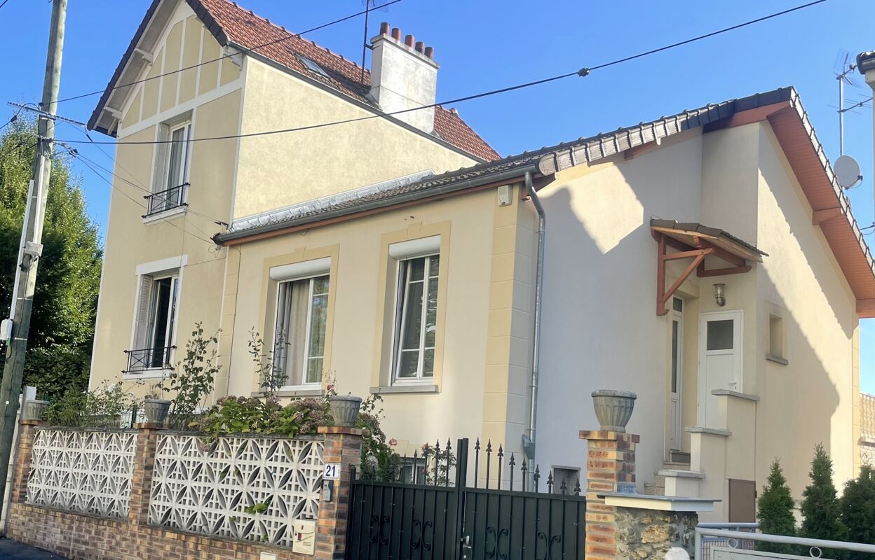 maison 6 pièces 130 m2 à vendre à Pierrefitte-sur-Seine (93380)