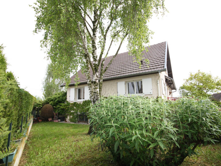Exclusivite ! St Memmie maison familiale sur beau terrain arboré. 5 chambres et sous sol tota — photo 1