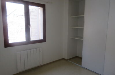 location appartement 402 € CC /mois à proximité de Pont-de-Salars (12290)