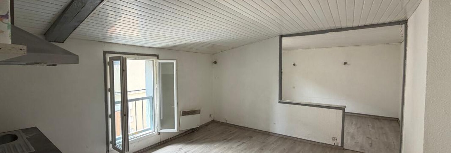 Immeuble  90 m² à vendre à Mont-de-Marsan (40000)