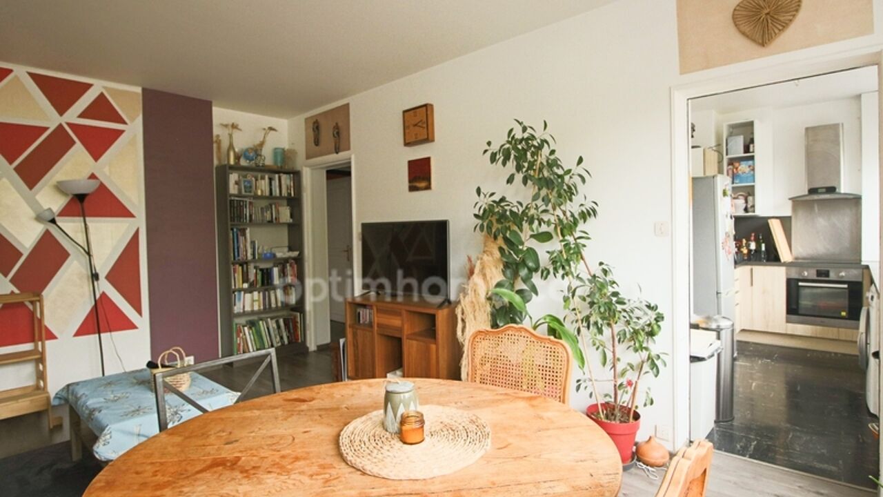 appartement 3 pièces 65 m2 à vendre à Roubaix (59100)