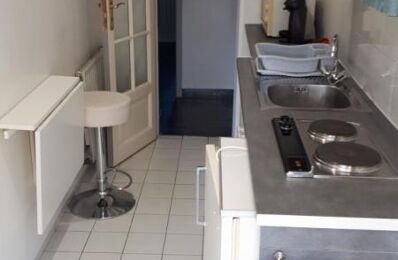 location appartement 730 € CC /mois à proximité de Voisins-le-Bretonneux (78960)