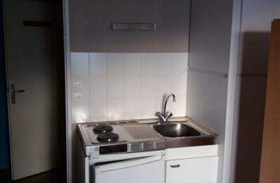 location appartement 310 € CC /mois à proximité de Sorigny (37250)