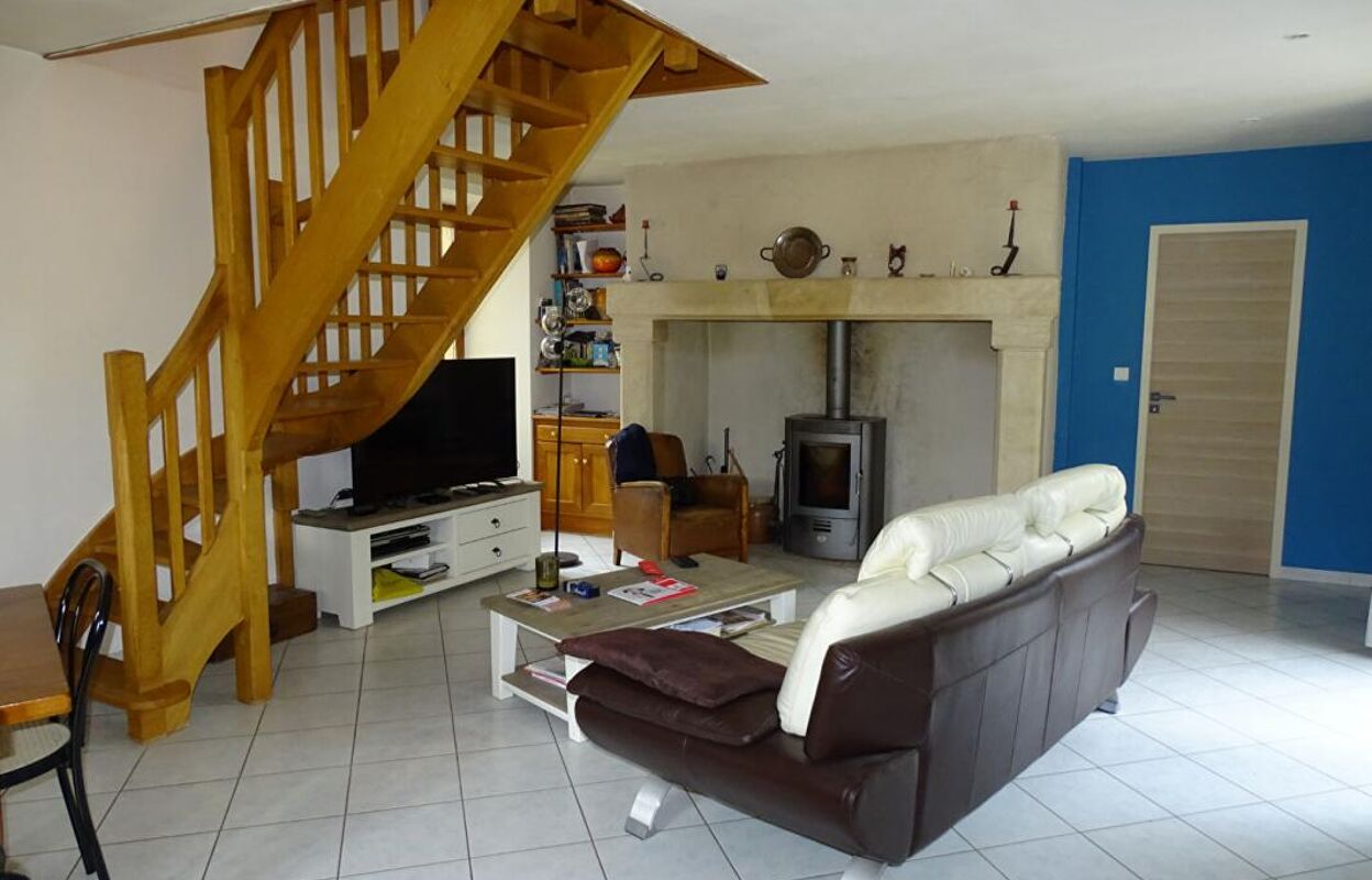 maison 6 pièces 107 m2 à vendre à Auriac-du-Périgord (24290)