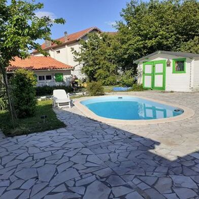 Maison 10 pièces 614800 €