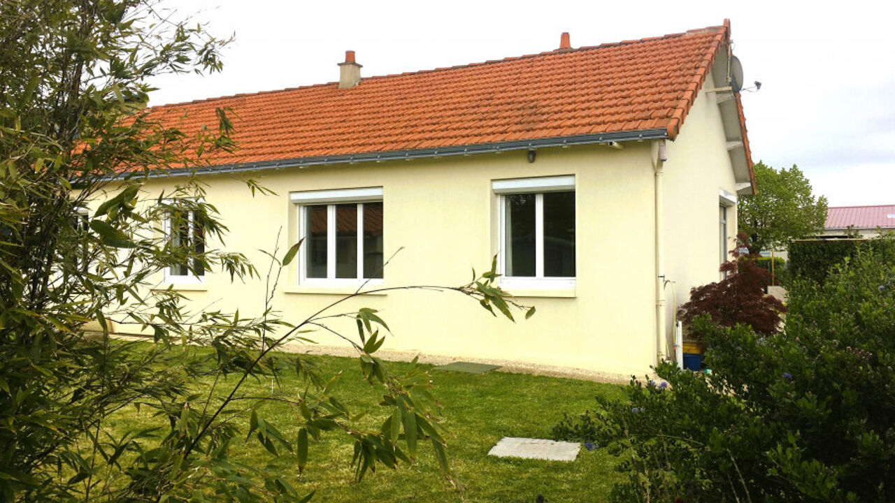 maison 4 pièces 79 m2 à vendre à Pouzauges (85700)