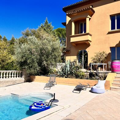 Maison 9 pièces 590000 €