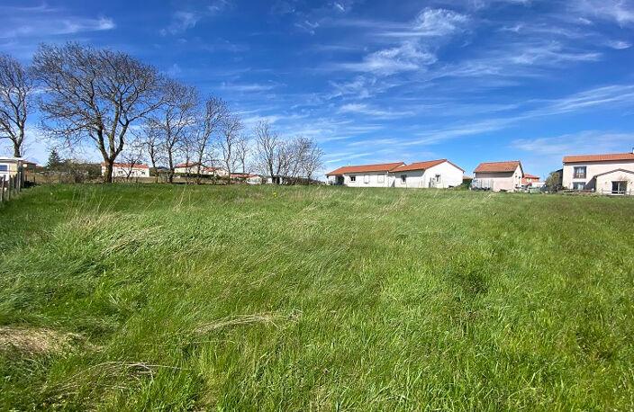 Terrain constructible Bains 1215 m2 — photo 2