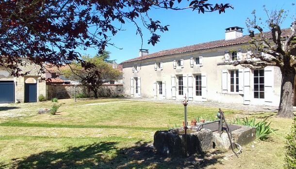 Villa / Maison 10 pièces  à vendre Brizambourg 17770