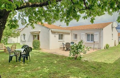 vente maison 296 000 € à proximité de Chaillé-les-Marais (85450)