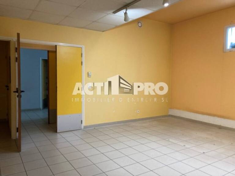 Bureaux à vendre — photo 1