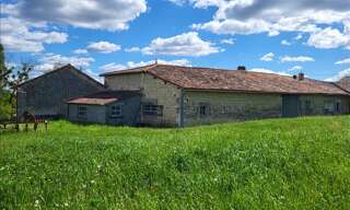 Maison 3 Pièces 119 m² à vendre à Mortiers (17500)