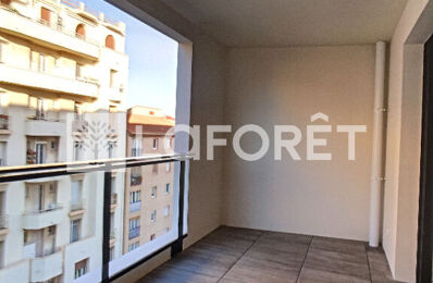 location appartement 900 € CC /mois à proximité de Marseille 2 (13002)