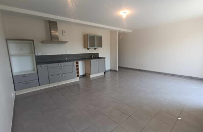 location appartement 800 € CC /mois à proximité de Sorgues (84700)