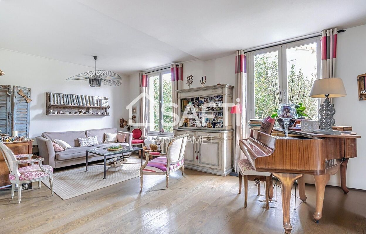 maison 10 pièces 168 m2 à vendre à Versailles (78000)