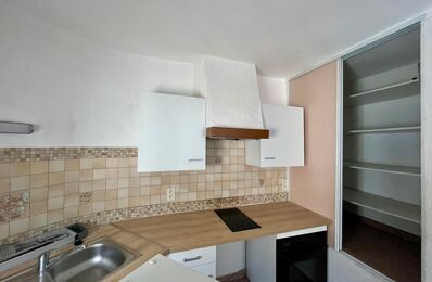 location appartement 465 € CC /mois à proximité de Saint-Paul-Trois-Châteaux (26130)