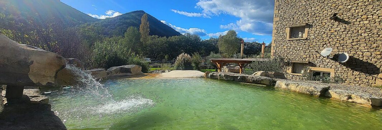 Maison 9 Pièces 410 m² à vendre à Saint-Sauveur-de-Cruzières (07460)